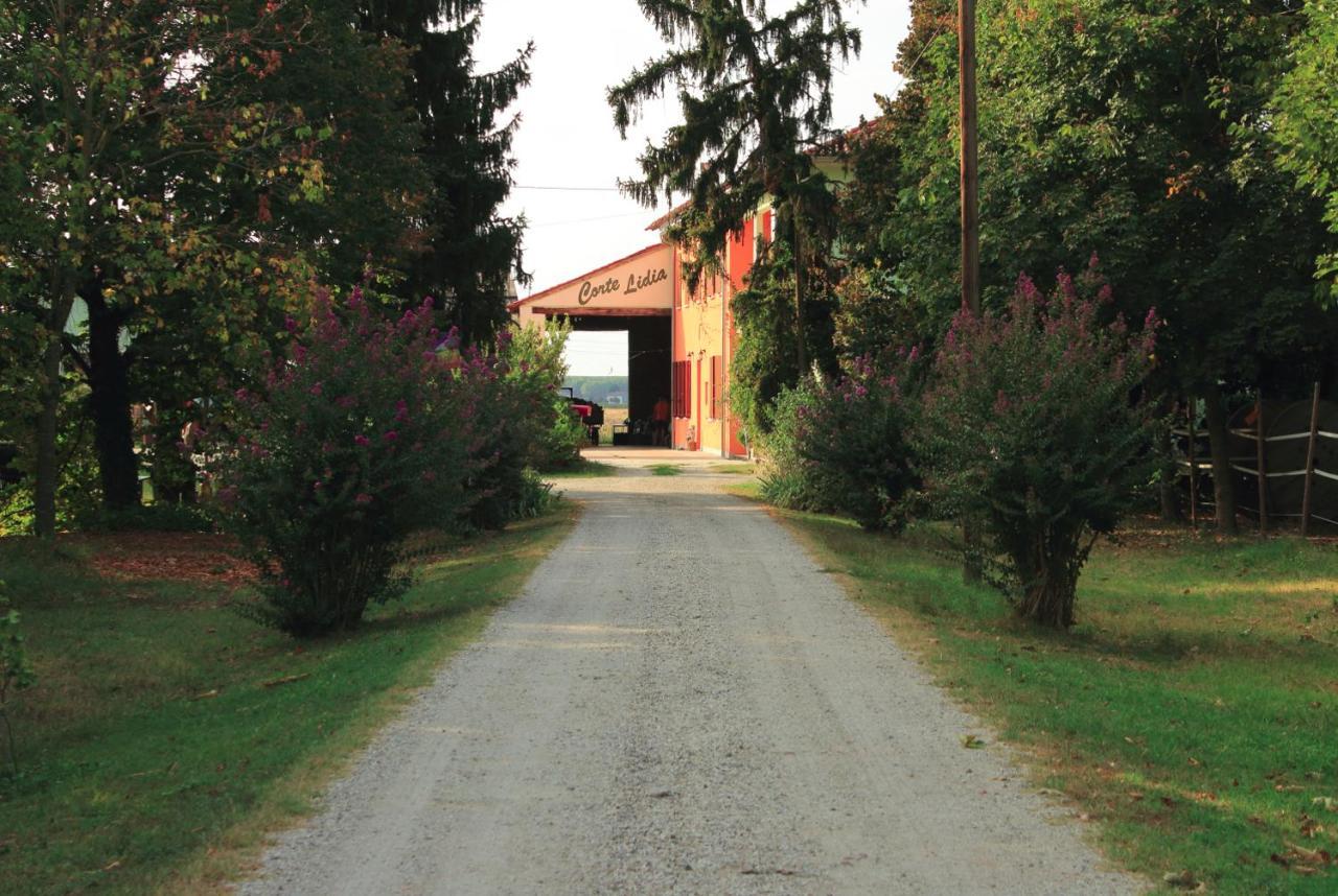 Agriturismo Corte Lidia Bellaguarda Exteriör bild